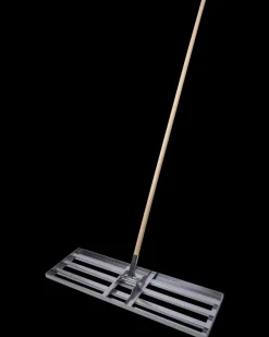 Adano Plæneudjævner med træskaft| Øvrige Haveartikler