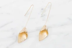 Øreringe lilje - guld| Smykker & Hårpynt